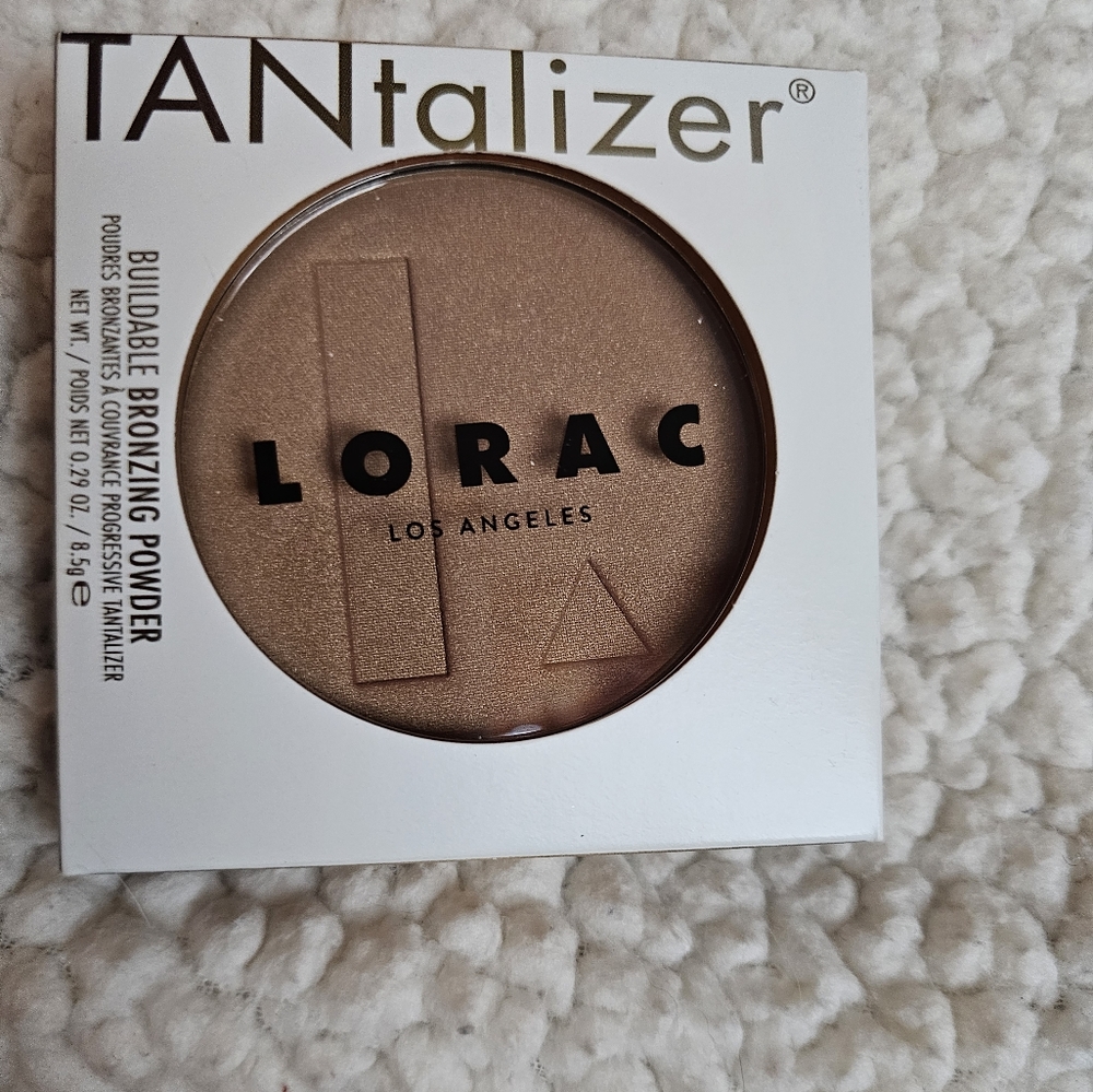 Facial bronzer